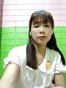 AmyLinee01 online show from 07.07.26