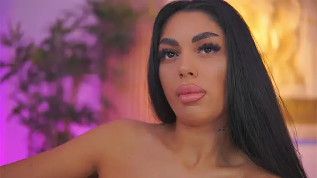 LatinaMorene online show from 06.06.26