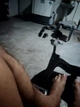 Snapshot of roselover2222 chatting on 03.26.26 roselover2222 online show from 03.26.26