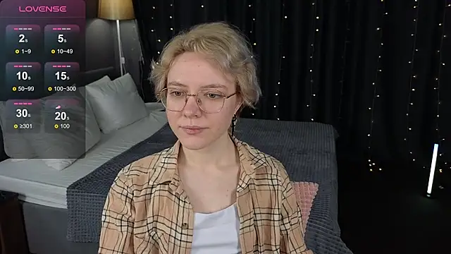 Snapshot of HottoKori chatting on 05.19.26 HottoKori online show from 05.19.26