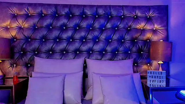 Sofia-Venegas online show from 05.10.26