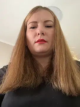 Snapshot of Susan_Wright chatting on 06.24.26 Susan Wright online show from 06.24.26