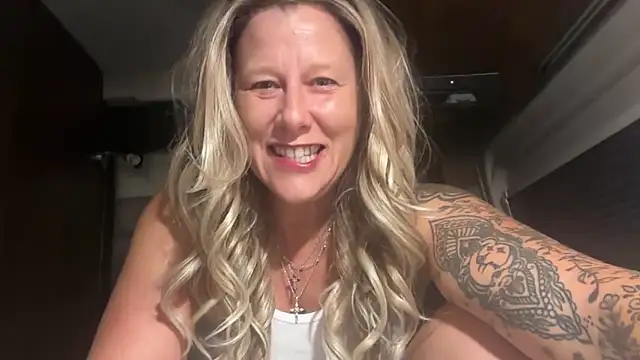 lillysworld online show from 04.19.26