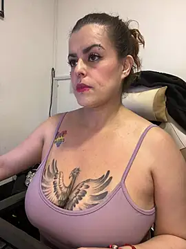 MiaHotboobs online show from 05.17.26