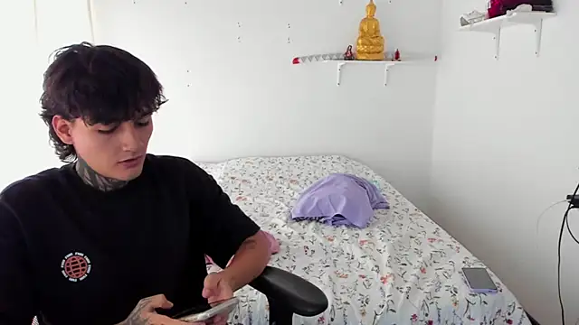 Snapshot of Doll4Tao chatting on 03.23.26 Doll4Tao online show from 03.23.26