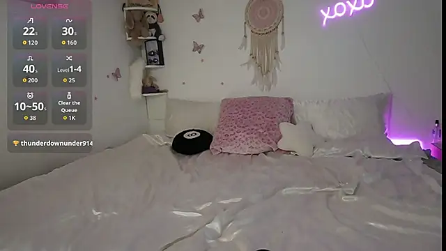 Snapshot of Baby-imi chatting on 05.28.26 Baby-imi online show from 05.28.26