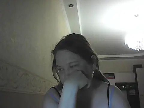 Snapshot of _Yourpussy_ chatting on 04.28.26 Yourpussy online show from 04.28.26
