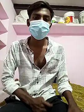 THA KITTY online show from 04.26.26