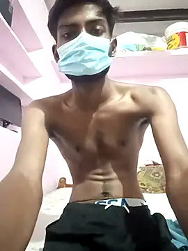 THA KITTY online show from 04.28.26