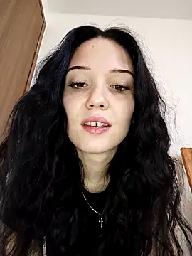 Snapshot of icedrosemarye chatting on 04.15.26 icedrosemarye online show from 04.15.26