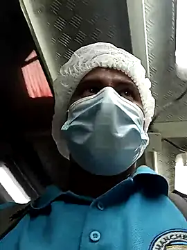 Snapshot of Meliods chatting on 03.31.26 Meliods online show from 03.31.26