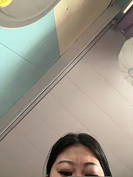 Snapshot of zhenzhen_bb chatting on 03.23.26 zhenzhen bb online show from 03.23.26