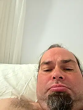 Snapshot of RickErtler chatting on 04.02.26 RickErtler online show from 04.02.26