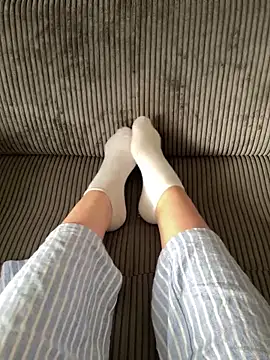 LilouPieds online show from 06.14.26