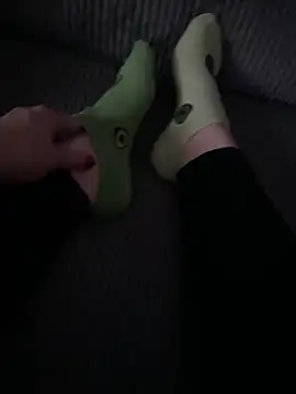 LilouPieds online show from 06.16.26