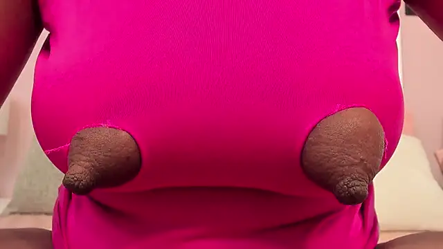 Snapshot of zara_lopez chatting on 03.08.25 zara lopez online show from 03.08.25