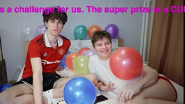 Snapshot of 1gay1straight chatting on 04.06.26 1gay1straight online show from 04.06.26