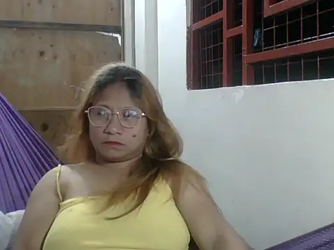 PinayChristine online show from 07.13.26