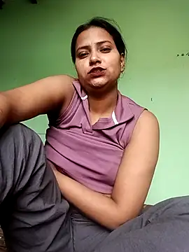 Snapshot of Diyagupta26 chatting on 03.28.26 Diyagupta26 online show from 03.28.26