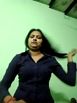 Snapshot of Diyagupta26 chatting on 03.30.26 Diyagupta26 online show from 03.30.26