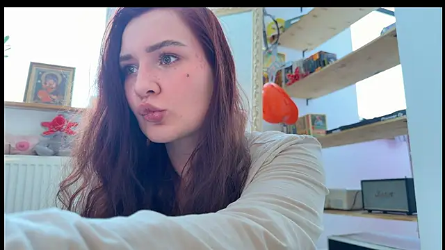 Snapshot of AurikTrix chatting on 03.24.26 AurikTrix online show from 03.24.26