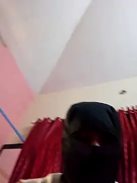 Snapshot of secrethubby200 chatting on 03.23.26 secrethubby200 online show from 03.23.26