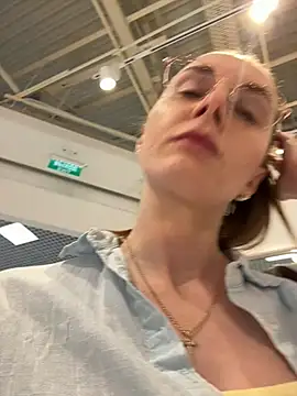 FReyja 44 online show from 06.16.26