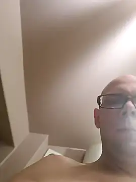 Snapshot of tomeksex1x chatting on 01.18.26 tomeksex1x online show from 01.18.26