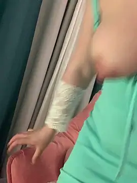 Snapshot of xiaomei89 chatting on 03.24.26 xiaomei89 online show from 03.24.26