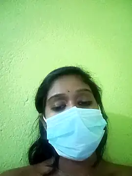 Snapshot of bannerjeesneha20 chatting on 03.28.26 bannerjeesneha20 online show from 03.28.26