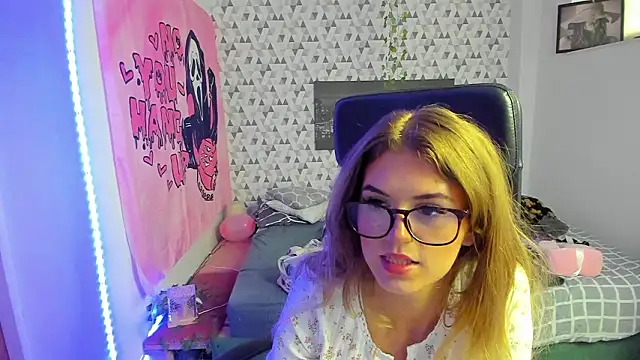 Snapshot of iness_lex chatting on 03.24.26 iness lex online show from 03.24.26