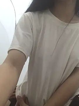 Snapshot of Yuri_k2 chatting on 03.24.26 Yuri k2 online show from 03.24.26