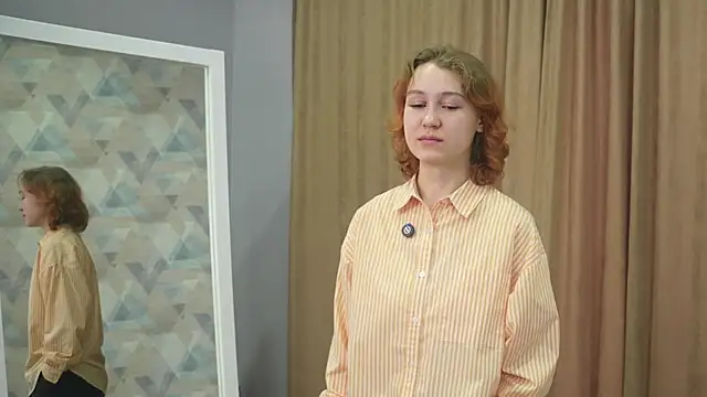 Snapshot of SharanLapp chatting on 03.25.26 SharanLapp online show from 03.25.26