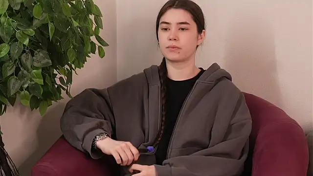 Snapshot of ChelseyKarin chatting on 03.24.26 ChelseyKarin online show from 03.24.26