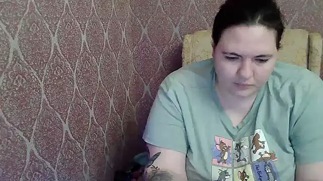 Snapshot of ElviraOreilllyX chatting on 03.24.26 ElviraOreilllyX online show from 03.24.26