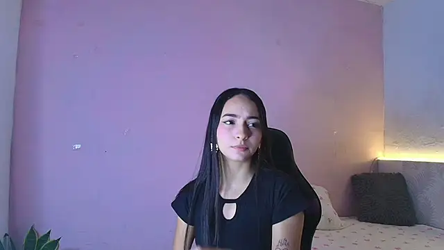 Daphne Rosse online show from 06.16.26