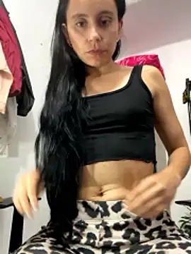 Snapshot of MiaVelourHot1 chatting on 03.24.26 MiaVelourHot1 online show from 03.24.26