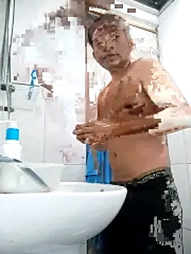 Snapshot of sexywolf10x chatting on 03.24.26 sexywolf10x online show from 03.24.26