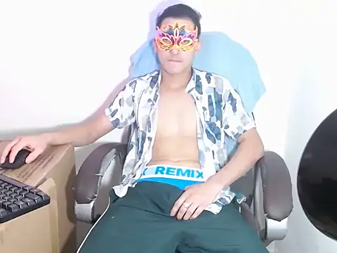 SexyboyHot2000 online show from 05.07.26