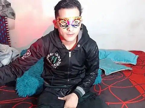 SexyboyHot2000 online show from 05.30.26