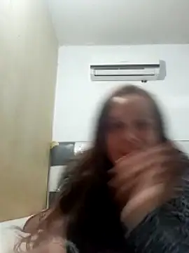 Snapshot of alexandra-queen chatting on 04.04.26 alexandra-queen online show from 04.04.26