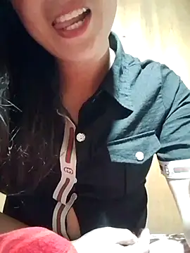 Snapshot of Zuka-2k chatting on 04.02.26 Zuka-2k online show from 04.02.26