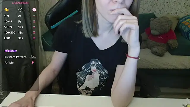 Snapshot of Ricky_Chadwick_ chatting on 03.25.26 Ricky Chadwick online show from 03.25.26