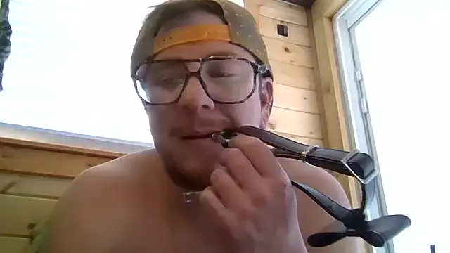 Snapshot of tboy4u chatting on 03.24.26 tboy4u online show from 03.24.26