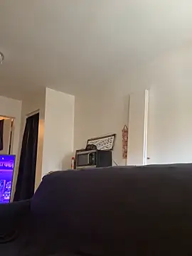 Snapshot of mellybbc chatting on 03.24.26 mellybbc online show from 03.24.26