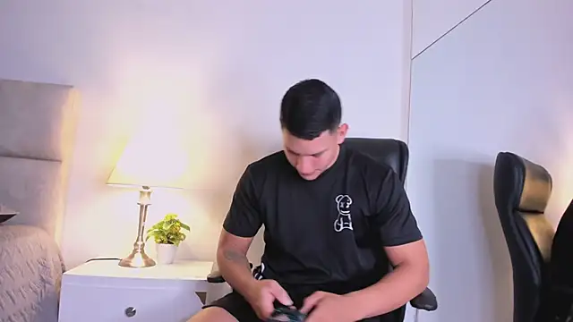 Chriss Diamond online show from 06.29.26
