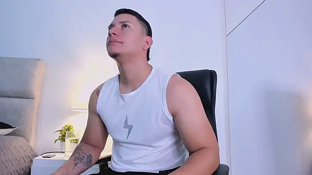 Chriss Diamond online show from 07.23.26