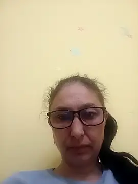 Snapshot of Aurelia9654 chatting on 03.24.26 Aurelia9654 online show from 03.24.26