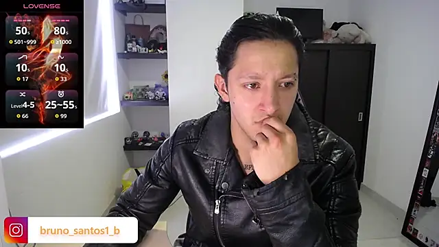 Snapshot of Bruno_santos1 chatting on 04.03.26 Bruno santos1 online show from 04.03.26
