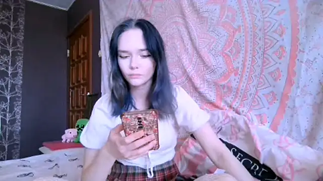 baby onface online show from 04.24.26
